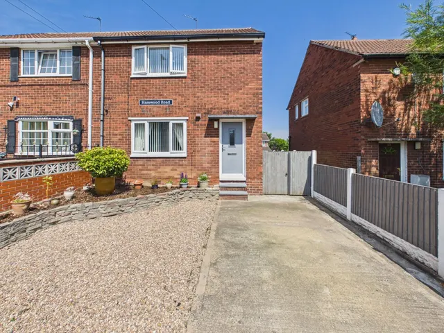 Harewood Road, Wakefield, WF1, photo 2