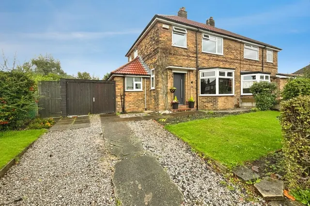 Ellesmere Street, Swinton, M27, photo 1