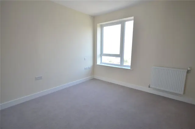 Photo 3 — Pegasus Way, Gillingham, Kent, ME7