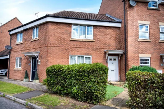 Irwin Road, Blyton, DN21, photo 1
