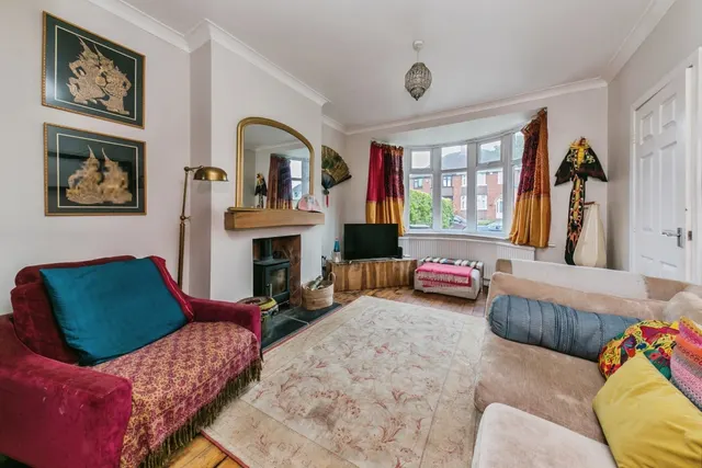 Lincoln Avenue, Newcastle, ST5, photo 2