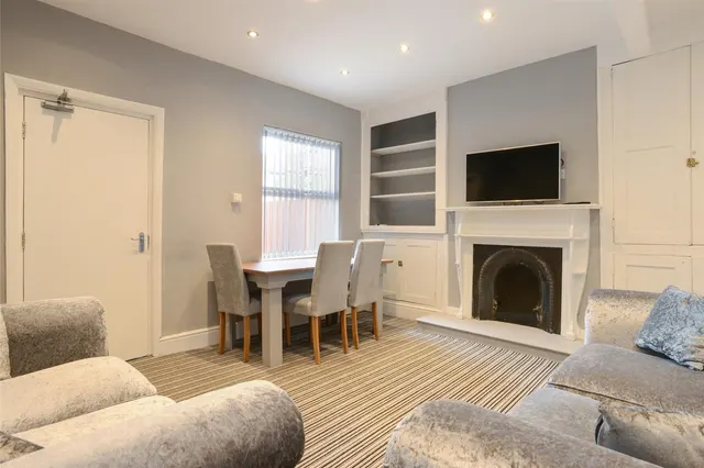 Cromwell Street, Nottingham, NG7, photo 3