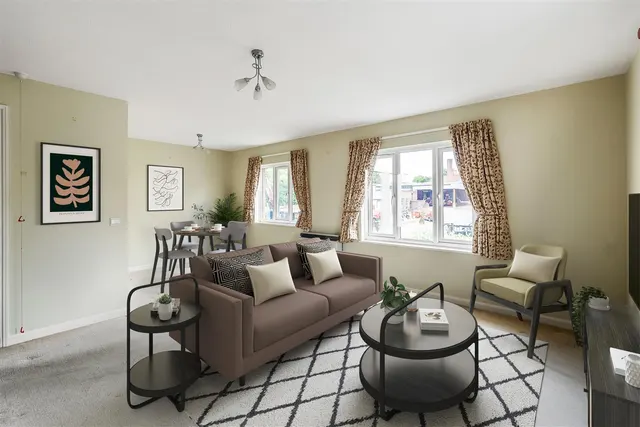Belmont Road, Leatherhead, KT22, photo 2