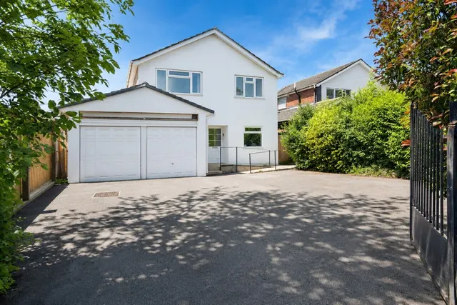 Watford Road, St. Albans, photo 1