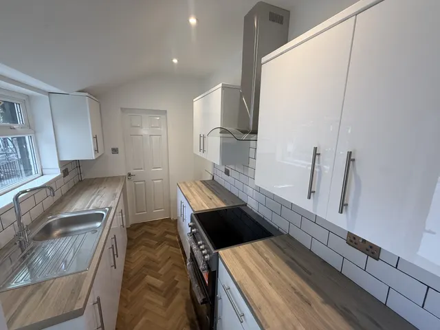 York Road, Shirebrook, NG20, photo 1