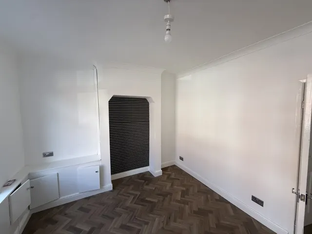 York Road, Shirebrook, NG20, photo 3