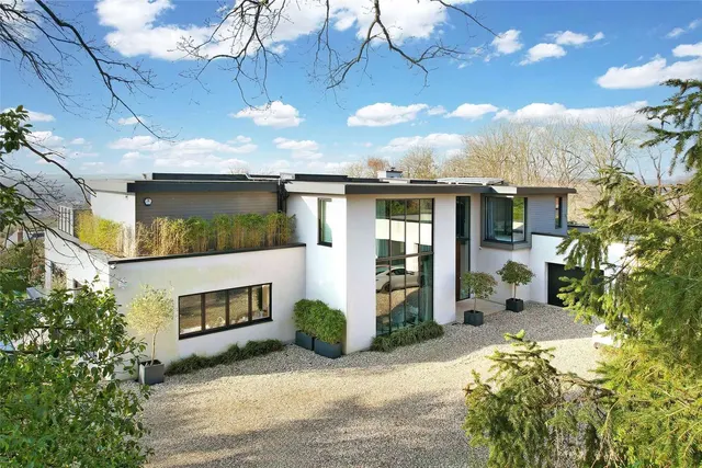 Harvest Hill, Bourne End, Buckinghamshire, SL8 5JJ, photo 1