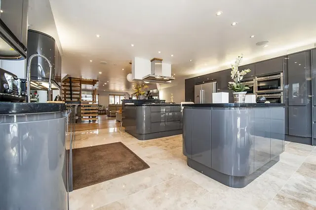 Berry Hill Road, Cirencester, GL7, photo 3