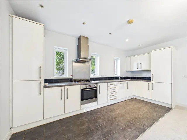 Lexden Road, Colchester, CO3, photo 3