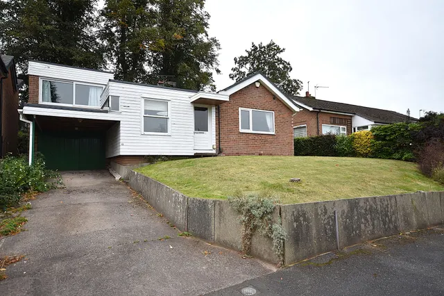Bollinbarn Drive, Macclesfield, photo 1