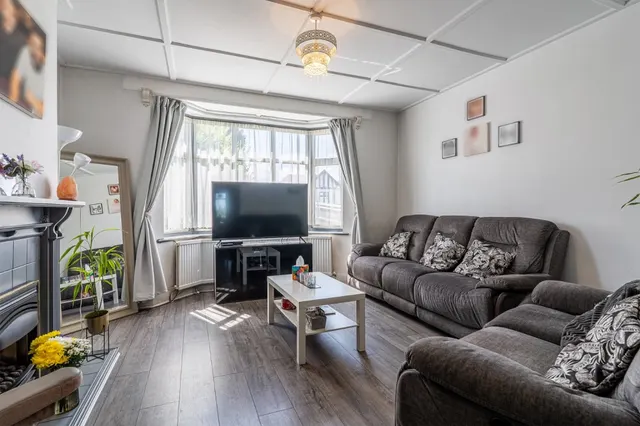 Whitehill Lane, Gravesend, DA12, photo 2