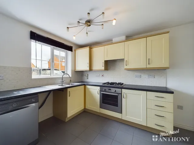 Reeve Close, Leighton Buzzard, LU7, photo 2