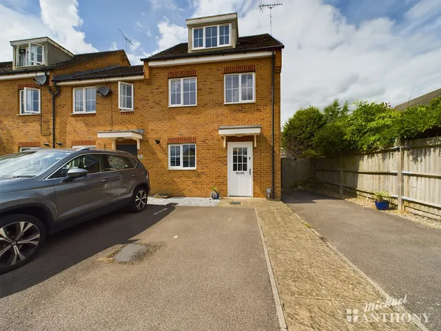 Reeve Close, Leighton Buzzard, LU7, photo 1