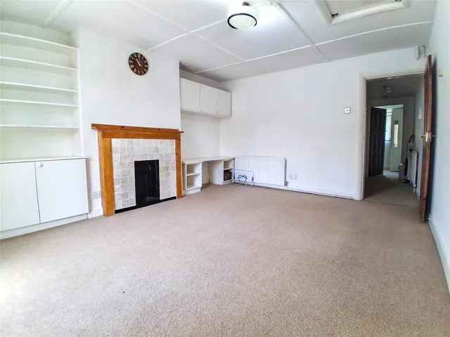 Photo 3 — Union Street, Barnet, EN5 4HZ