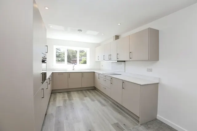 Hilders Farm Close, Crowborough, TN6, photo 1