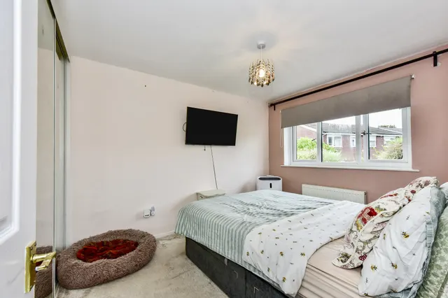 Wickfield Grove, Sheffield, S12, photo 3