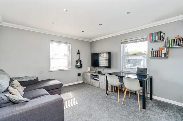 Old Redbridge Road, Southampton, SO15, photo 2