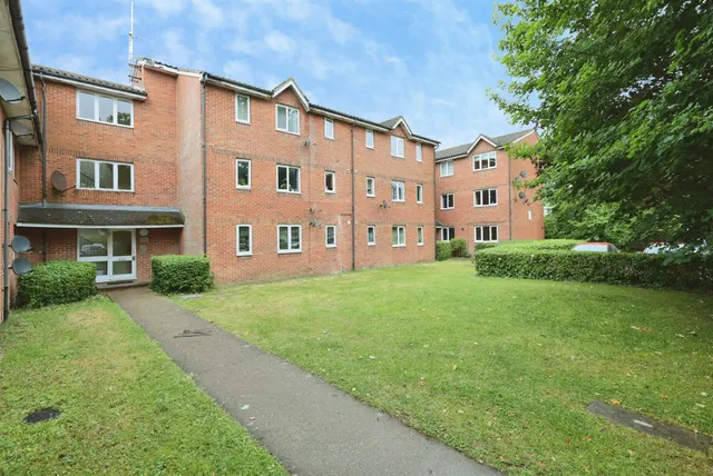 Southwold Road, Watford, photo 1