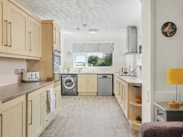 Burwood Road, Torrington, EX38, photo 2
