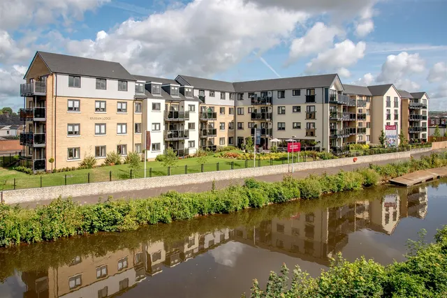Tangier Way, Taunton, TA1, photo 2