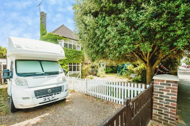 Sea Lane, Goring-By-Sea, Worthing, photo 1