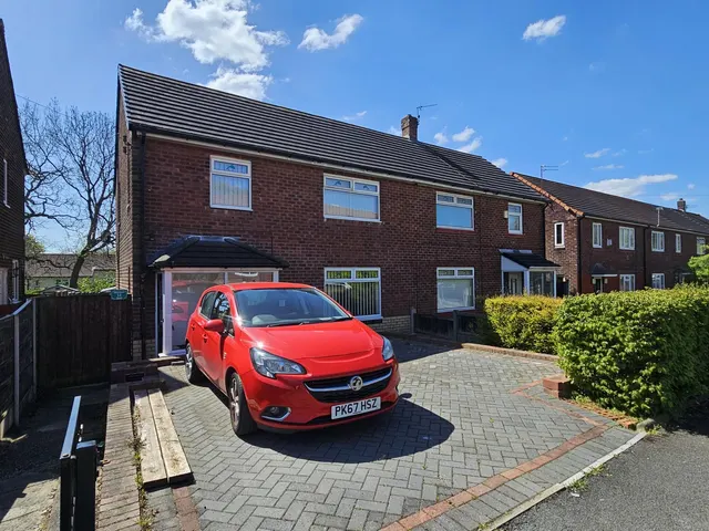 Whitburn Road, Manchester, M23, photo 1