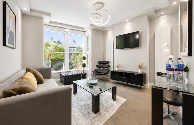Clive Road, London, SE21, photo 2
