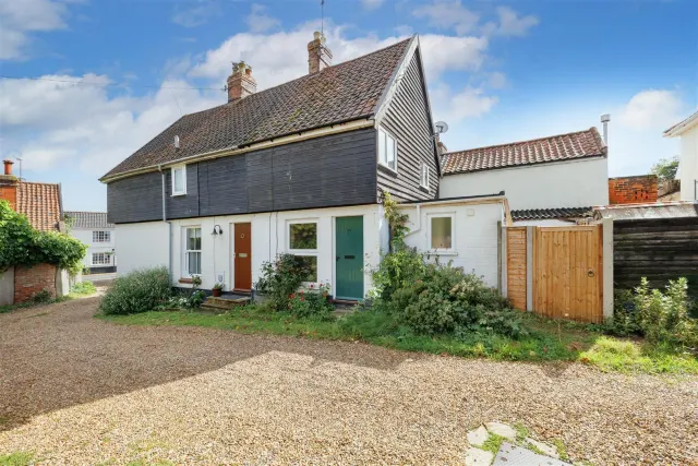 London Road, Halesworth, IP19, photo 1