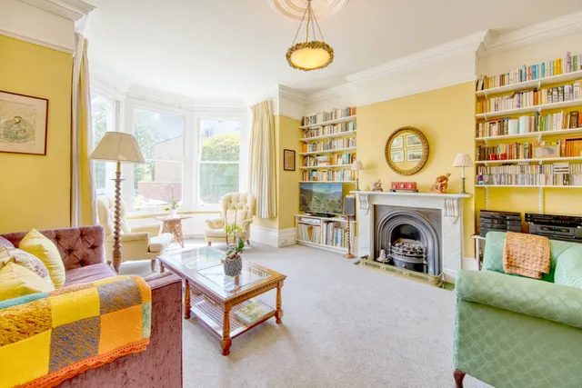 Photo 2 — Spratt Hall Road, Wanstead
