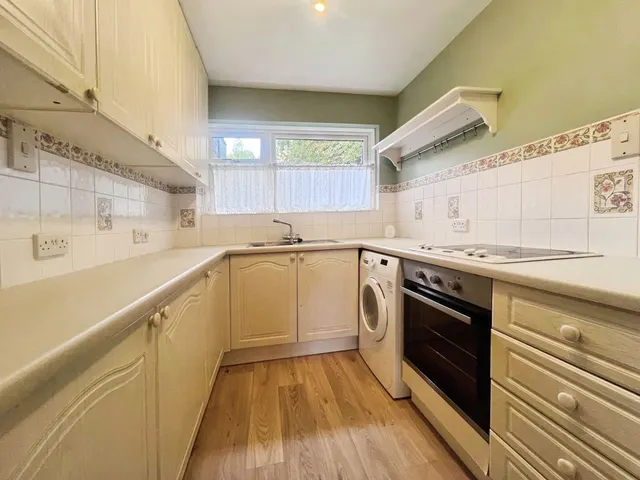 Cleeve Road, Goring, RG8, photo 3