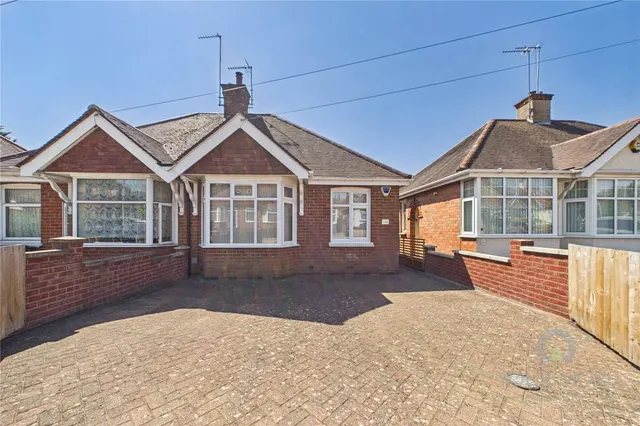 Malcolm Drive, Duston, Northampton, Northamptonshire, NN5, photo 1