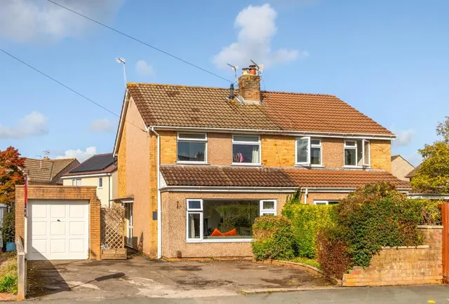 Westcourt Drive, Oldland Common, BS30, photo 1
