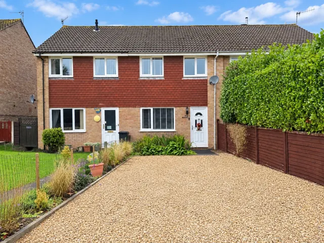 Shaftesbury Close, Nailsea, BS48, photo 1