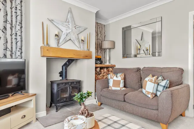 Rylands Avenue, Bingley, BD16, photo 2