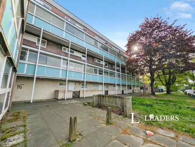 Irving Road, Southampton, SO16, photo 2