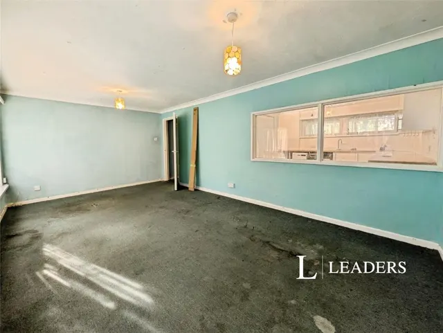 Irving Road, Southampton, SO16, photo 1