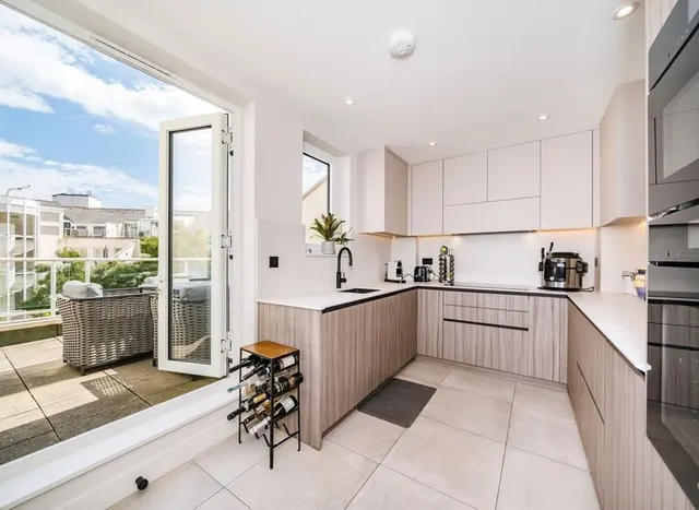 Carlyle Court, Chelsea, SW10, photo 2
