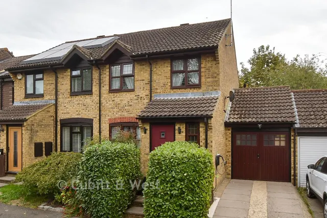 Corfe Close, Southwater, RH13, photo 1