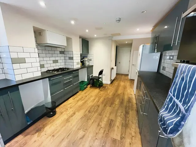 Norman Road, Fallowfield, M14, photo 3