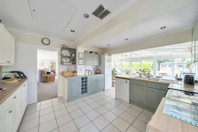 The Highlands, Rickmansworth, WD3, photo 2