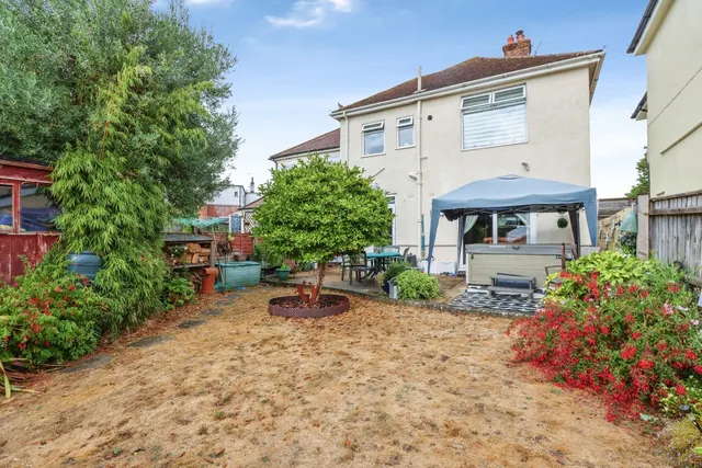 Muscliffe Lane, Bournemouth, BH9, photo 2