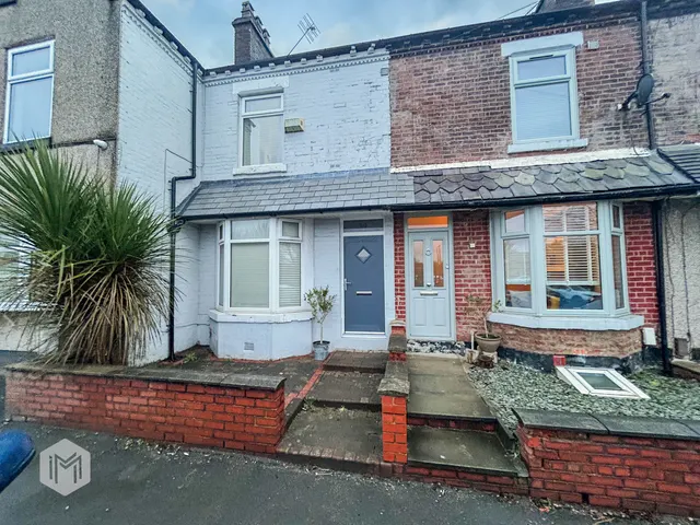 Manchester Road, Westhoughton, Bolton, BL5 3QD, photo 1