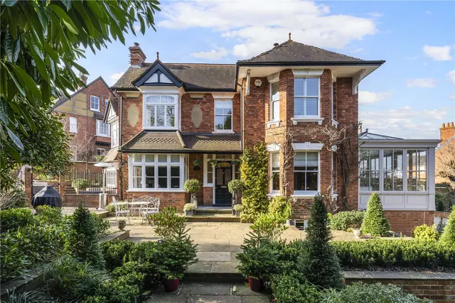 St. Andrews Road, Henley-on-Thames, Oxfordshire, RG9 1JB, photo 1