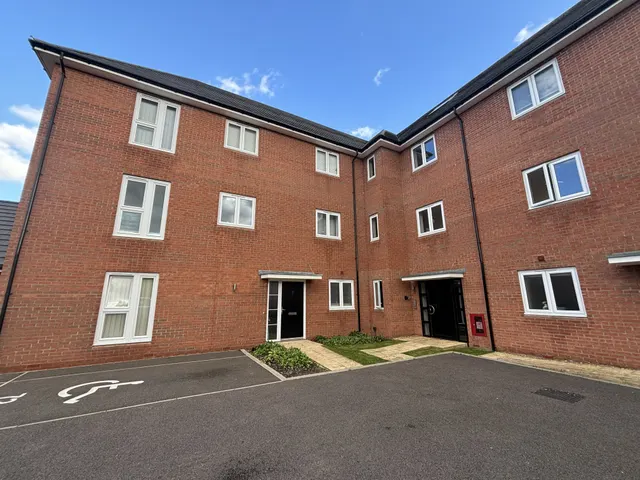 Hope Close, Peterborough, photo 1