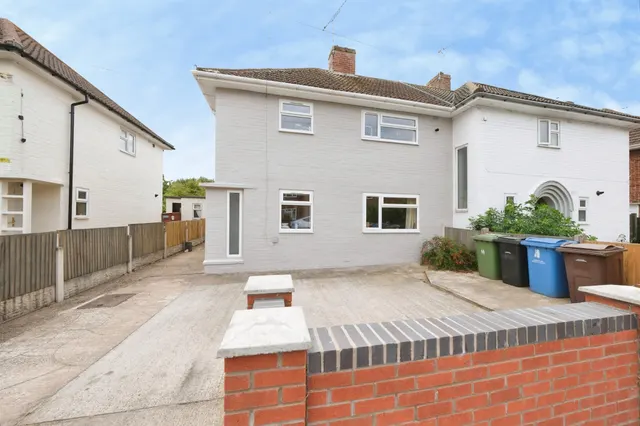 Trinity Road, Retford, photo 1