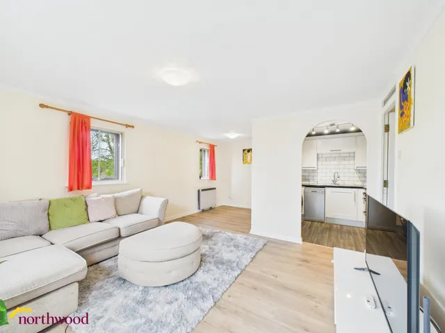 Broome Way, Banbury, OX16, photo 1