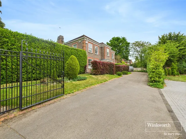 Calcot Park, Calcot, RG31, photo 1
