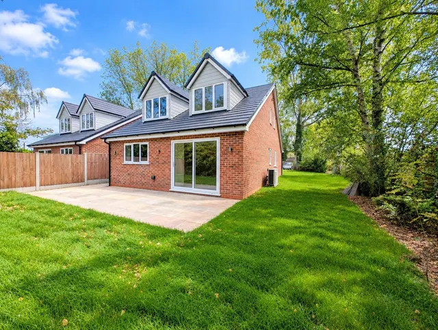 Granary Court, Shenstone, photo 2