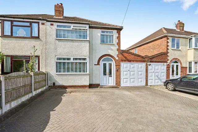 Fairview Crescent, Wednesfield, WV11, photo 1