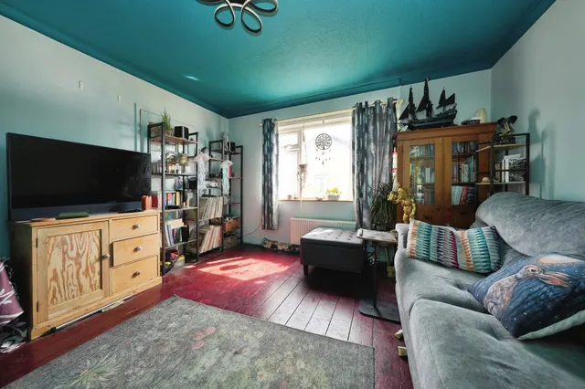 Stokes Croft, Calne, SN11, photo 2